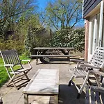 Rekerlanden 46 * Warmenhuizen