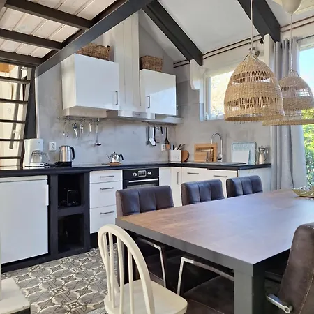 Rekerlanden 46 Holiday home *