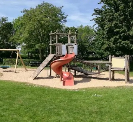 Dom wakacyjny Rekerlanden 46 *