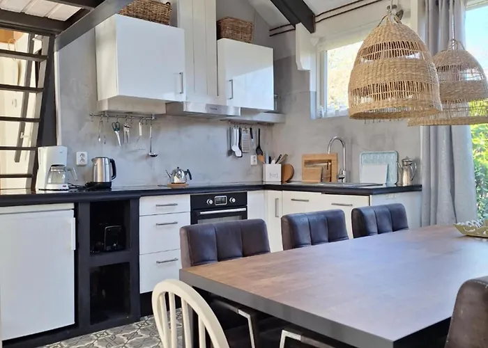 Rekerlanden 46 Nyaraló *